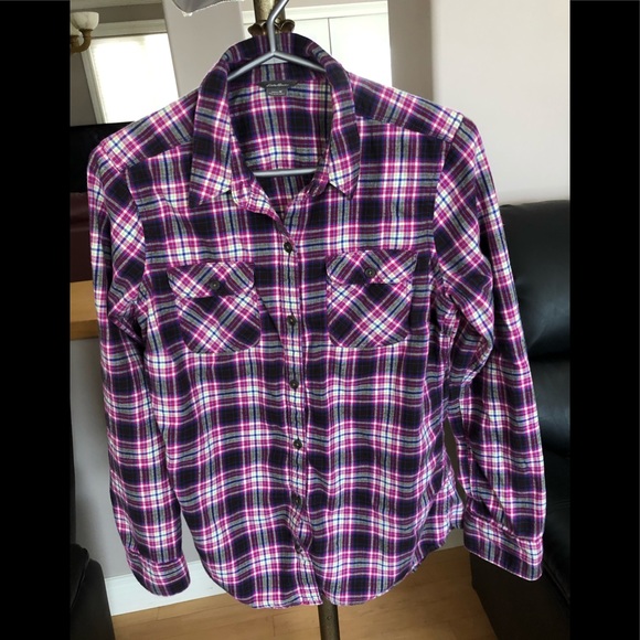 Eddie Bauer Women’s Flannel Shirt, EUC, Medium.